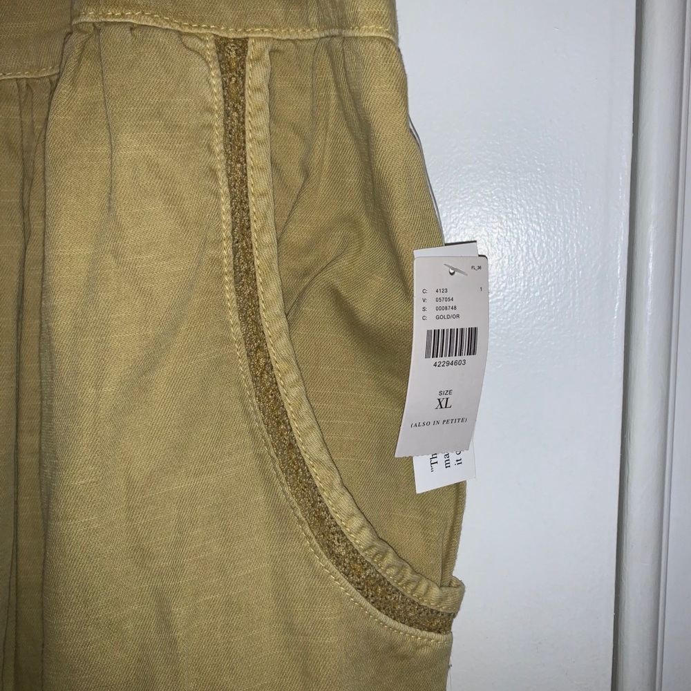 Anthropologie Soft Linen Jumpsuit/Pantsuit - Picture 7 of 9